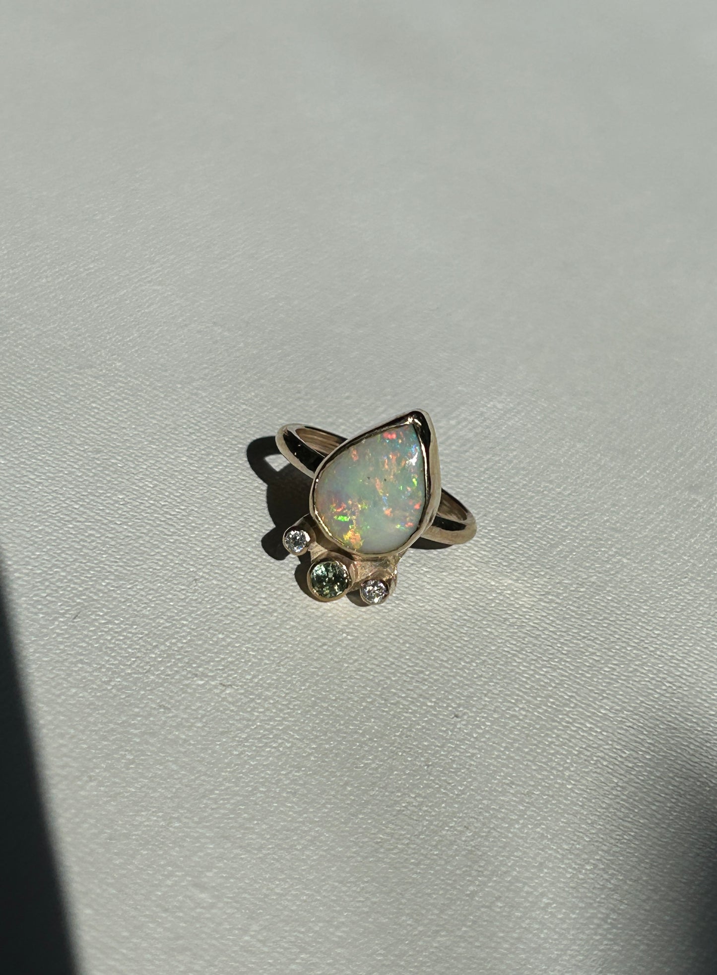 Crystal opal crown ring