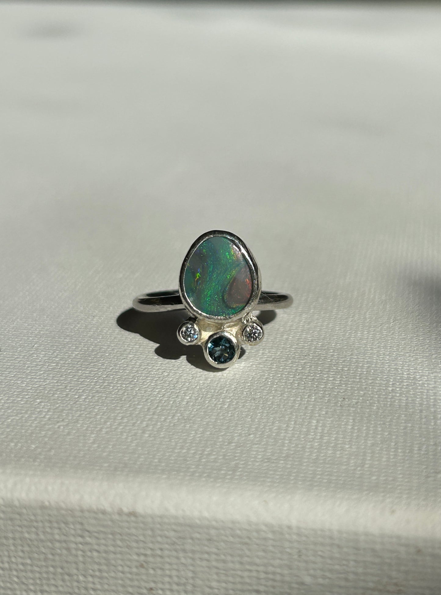 Green/pink opal crown ring