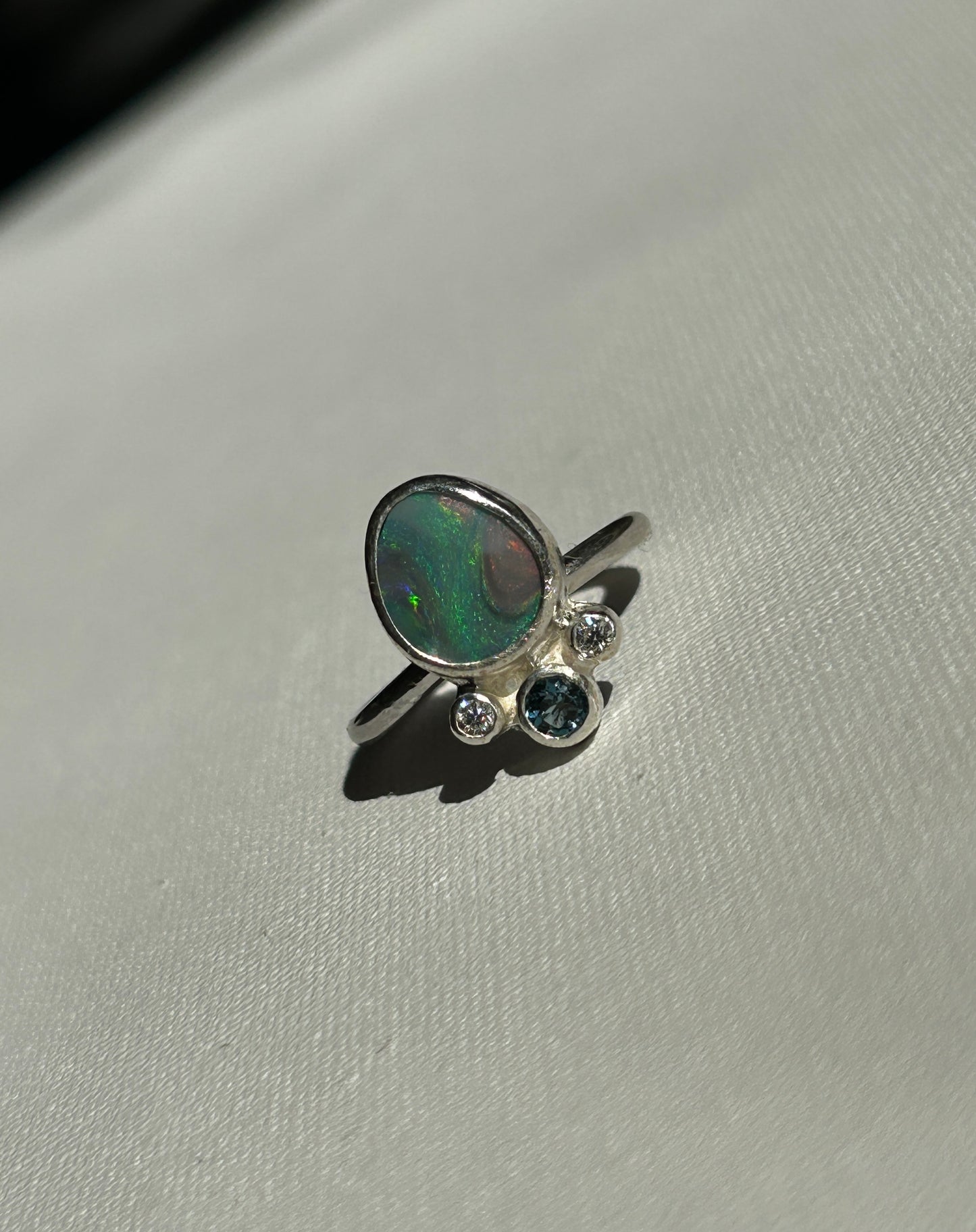 Green/pink opal crown ring