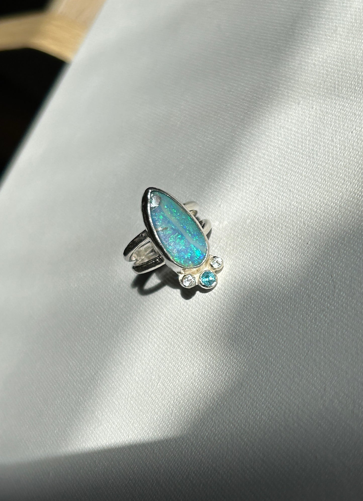 Summer ocean ring