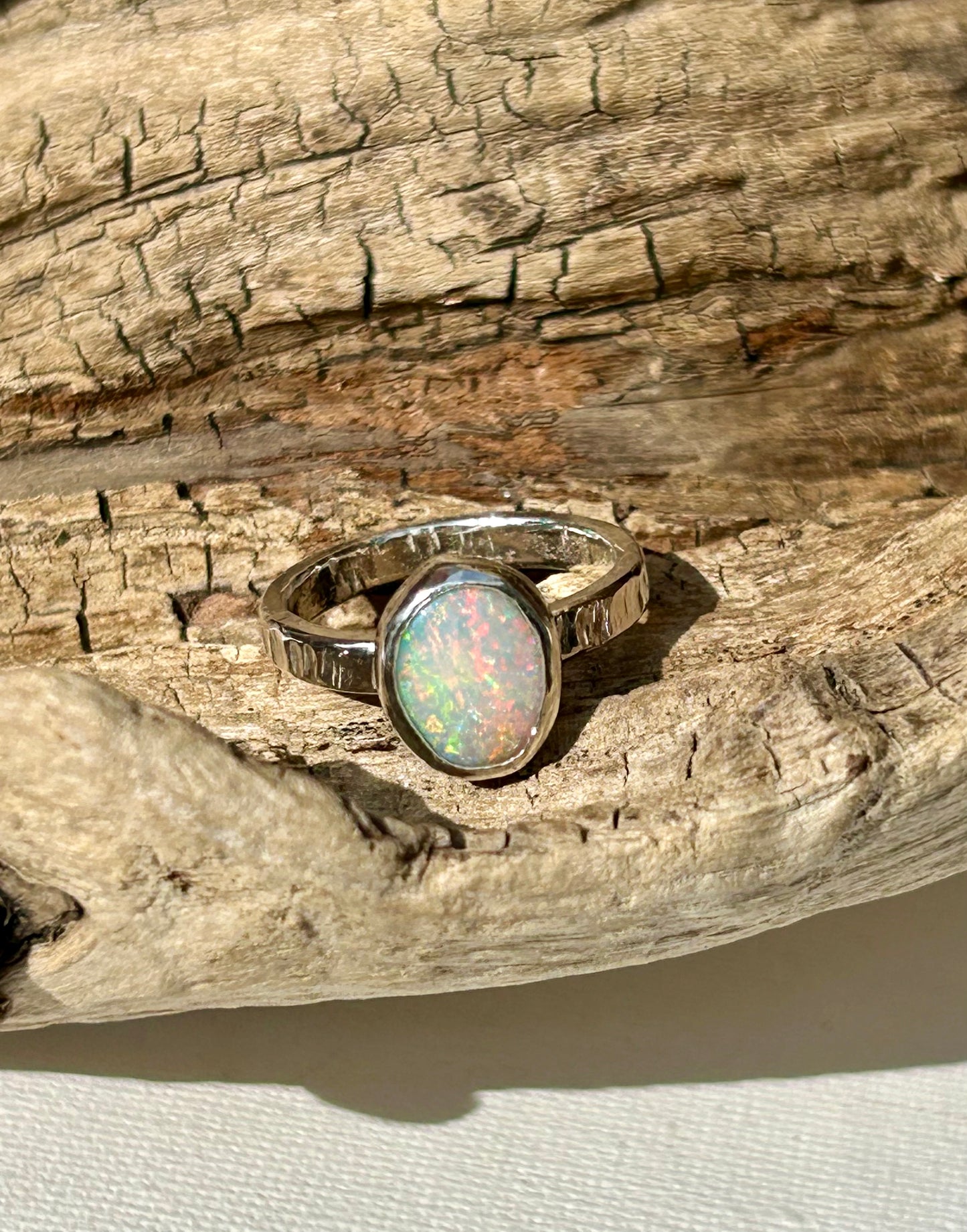 Warm Coober Pedy opal ring