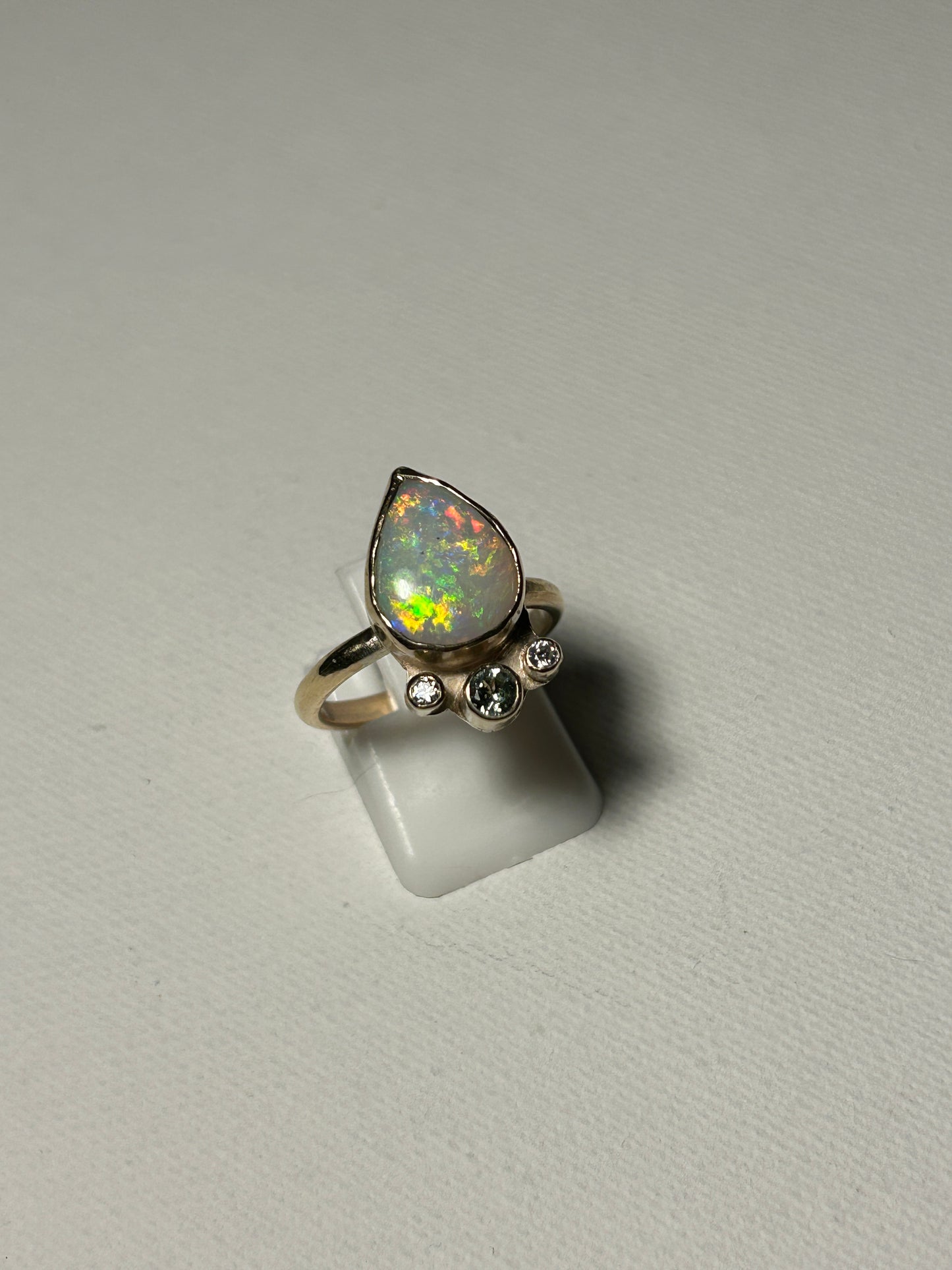 Crystal opal crown ring