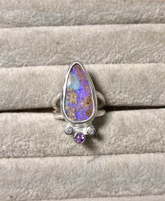 Purple passion crown ring