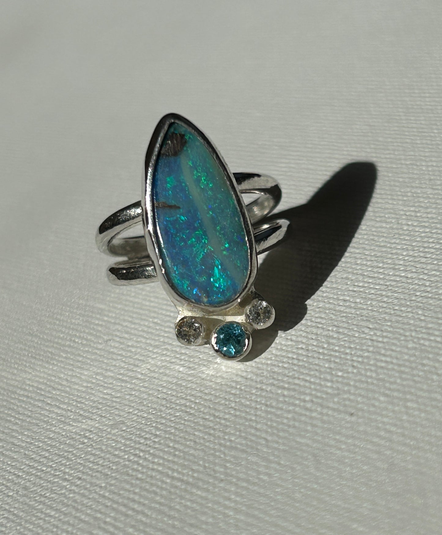 Summer ocean ring