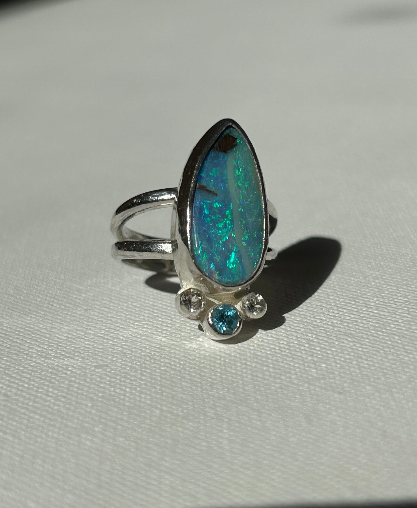 Summer ocean ring