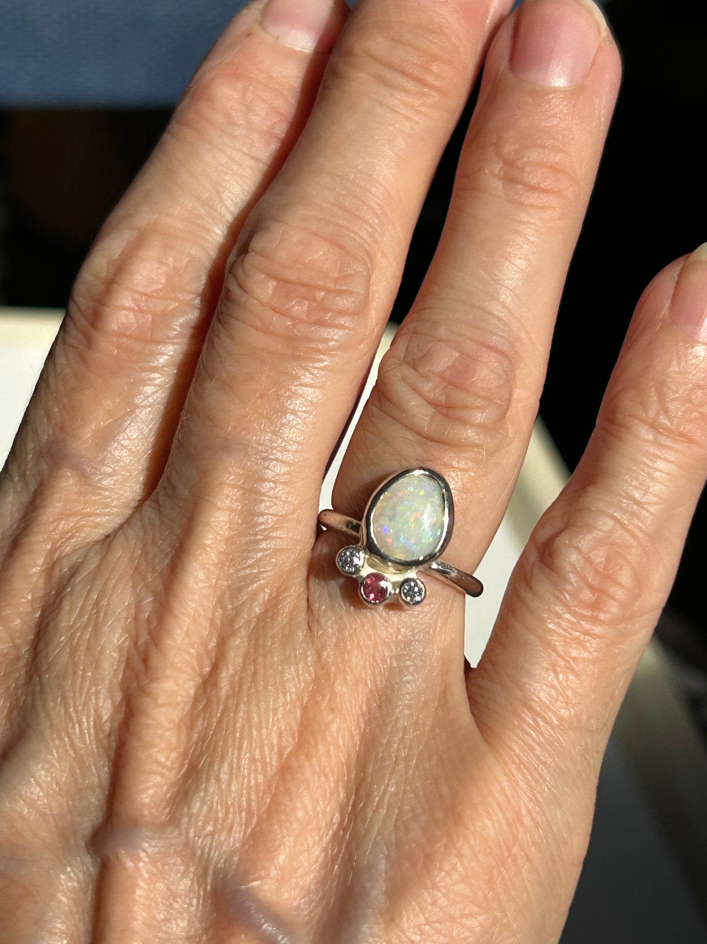 Glitter crown ring