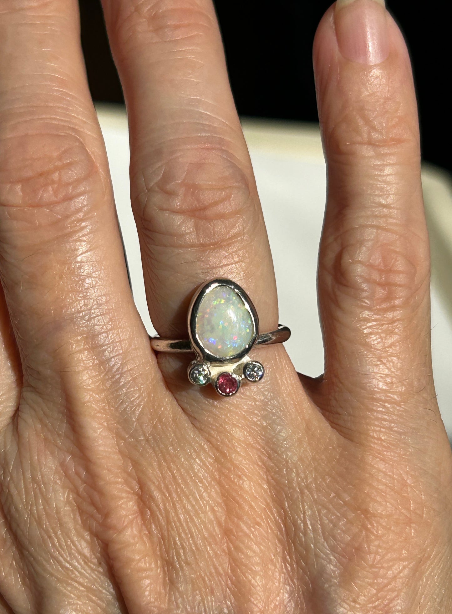 Glitter crown ring