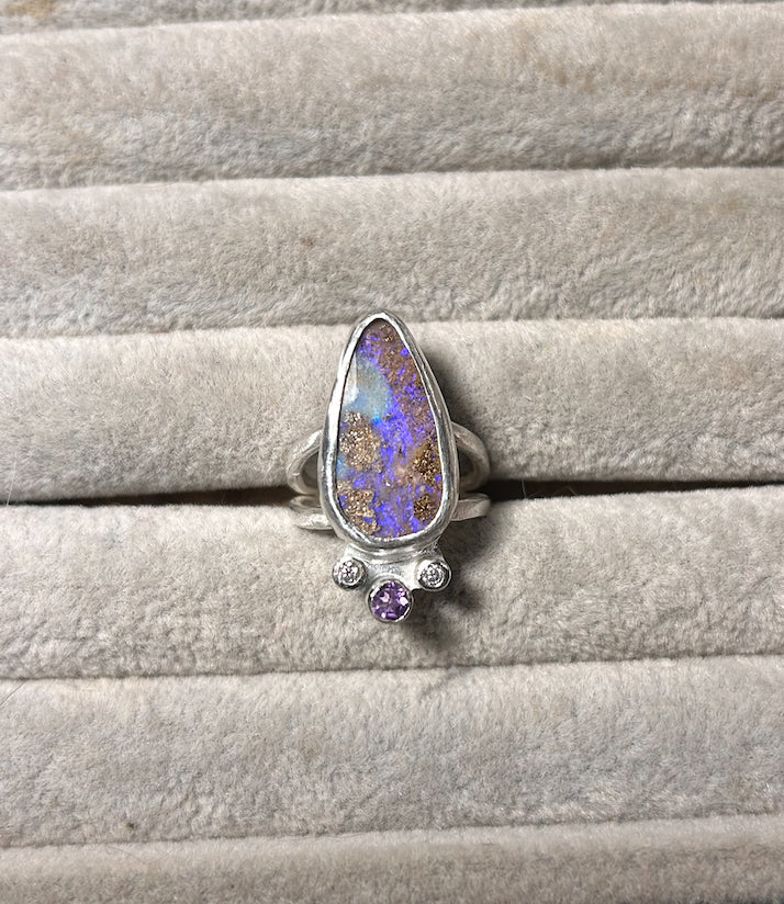 Purple passion crown ring