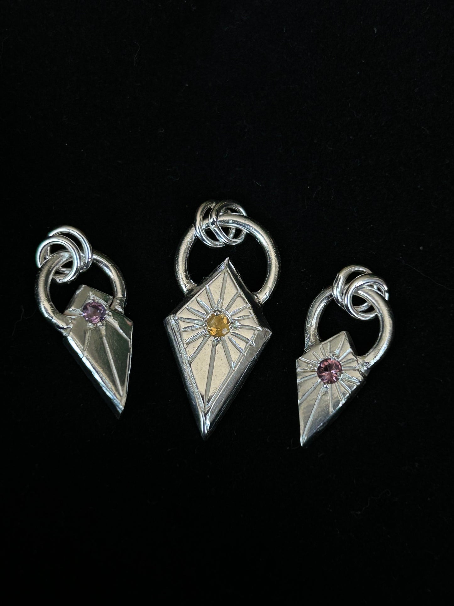 Deco Pendants